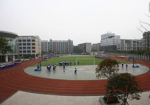 四川大學(xué)附屬中學(xué)校園風(fēng)采