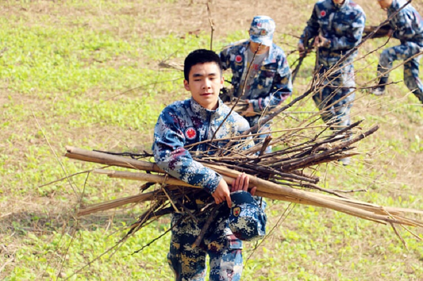 四川大學(xué)附屬中學(xué)地址在哪里？