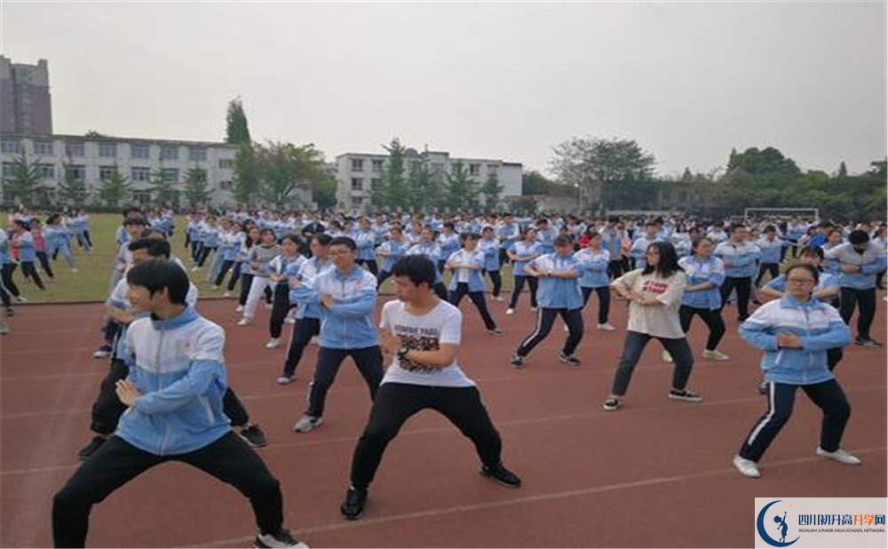 華潤高級中學(xué)的錄取分?jǐn)?shù)是多少？